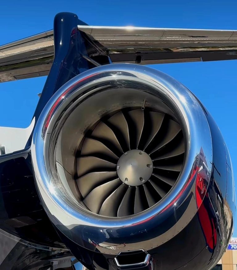 Embraer Phenom 300EV sertifikovan po FAA, EASA i ANAC standardima